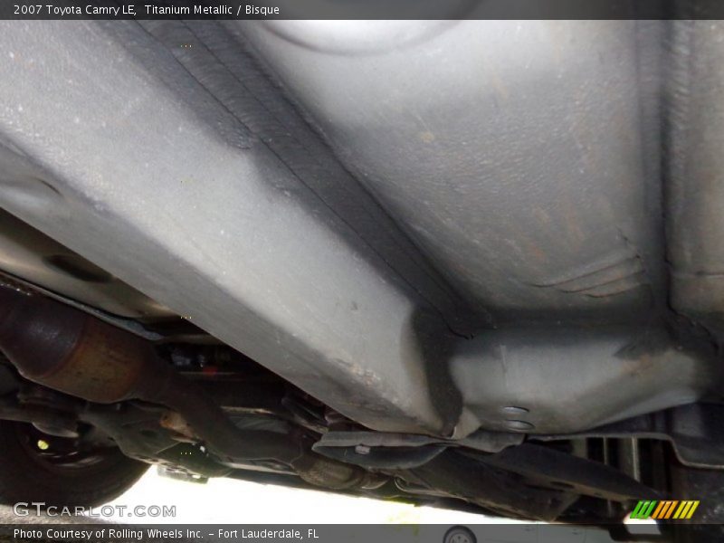 Titanium Metallic / Bisque 2007 Toyota Camry LE