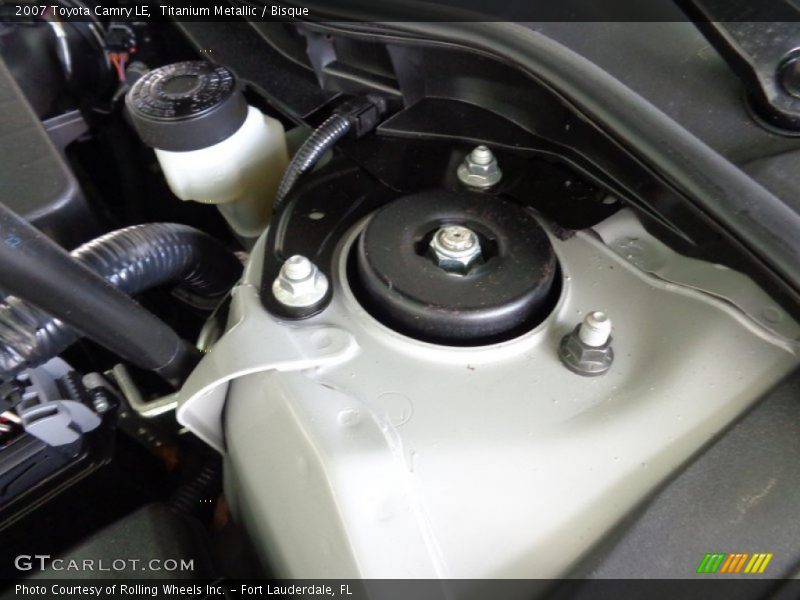 Titanium Metallic / Bisque 2007 Toyota Camry LE