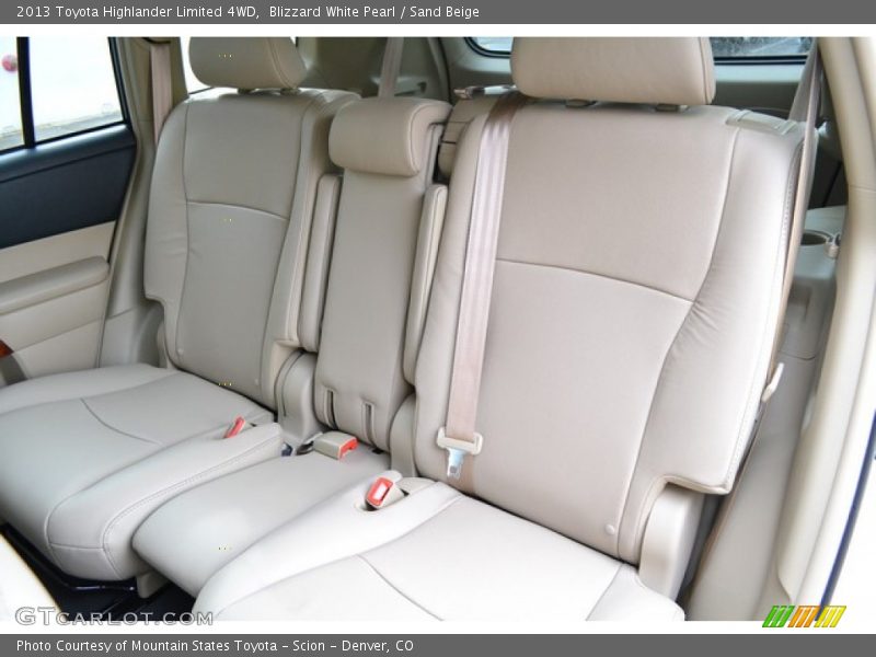 Blizzard White Pearl / Sand Beige 2013 Toyota Highlander Limited 4WD