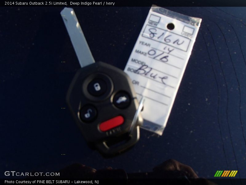 Deep Indigo Pearl / Ivory 2014 Subaru Outback 2.5i Limited