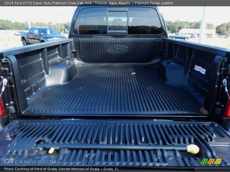 Tuxedo Black Metallic / Platinum Pecan Leather 2014 Ford F250 Super Duty Platinum Crew Cab 4x4