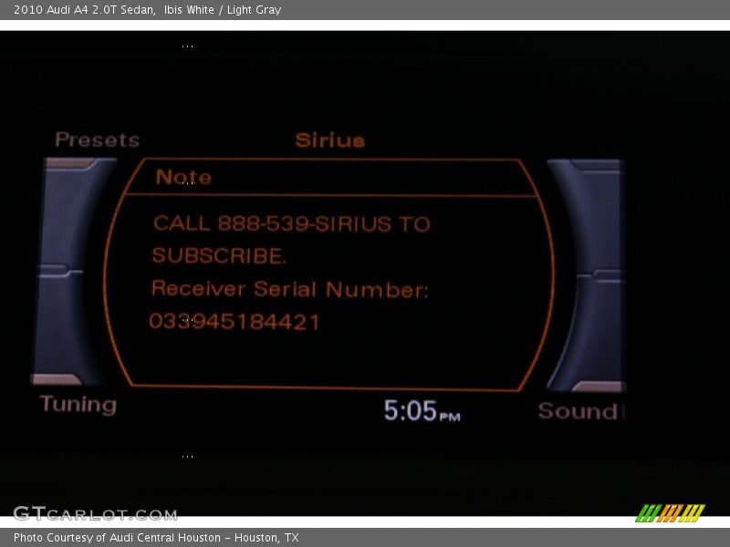 Ibis White / Light Gray 2010 Audi A4 2.0T Sedan