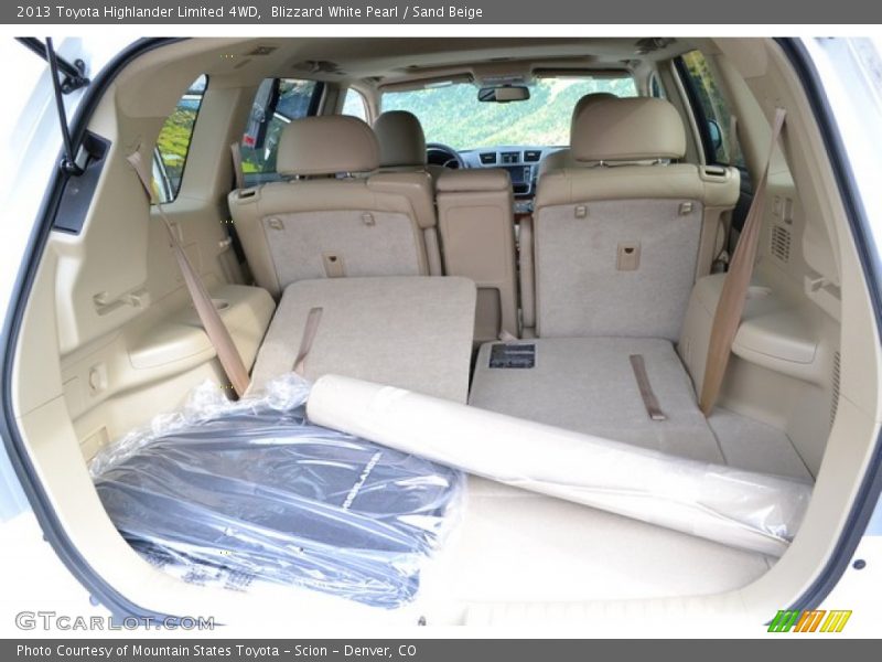 Blizzard White Pearl / Sand Beige 2013 Toyota Highlander Limited 4WD