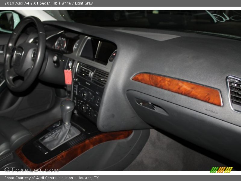 Ibis White / Light Gray 2010 Audi A4 2.0T Sedan