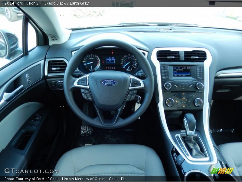 Tuxedo Black / Earth Gray 2014 Ford Fusion S