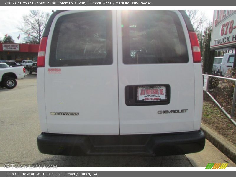 Summit White / Medium Dark Pewter 2006 Chevrolet Express 2500 Commercial Van