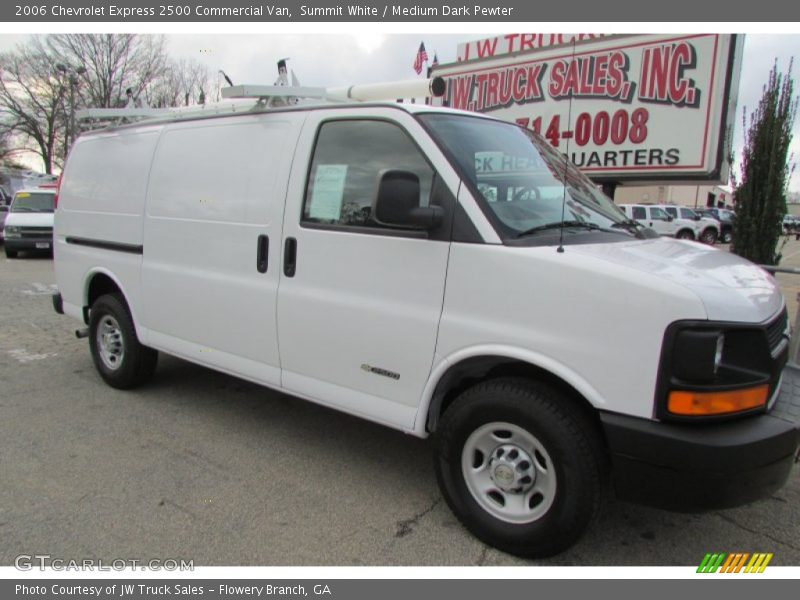 Summit White / Medium Dark Pewter 2006 Chevrolet Express 2500 Commercial Van
