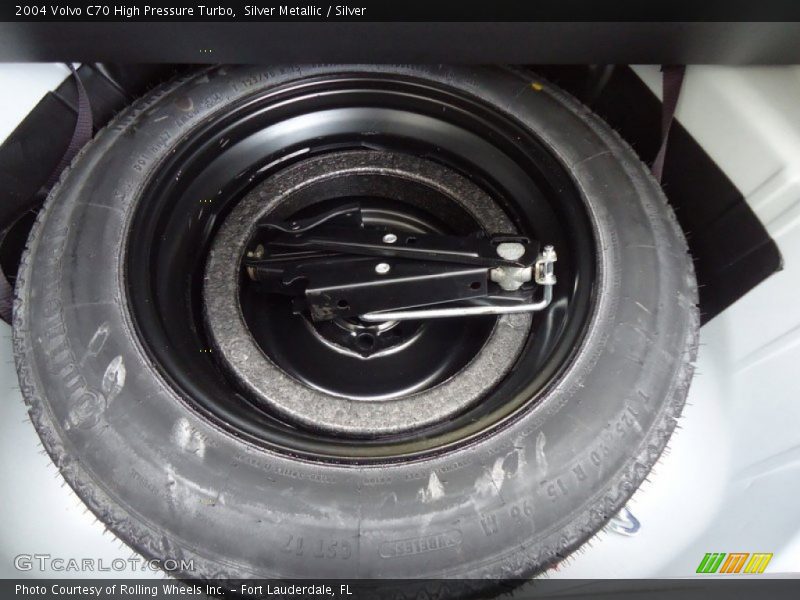 Silver Metallic / Silver 2004 Volvo C70 High Pressure Turbo