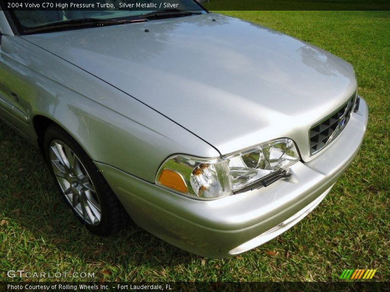 Silver Metallic / Silver 2004 Volvo C70 High Pressure Turbo