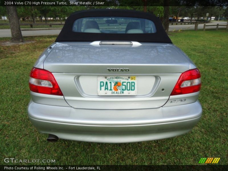 Silver Metallic / Silver 2004 Volvo C70 High Pressure Turbo