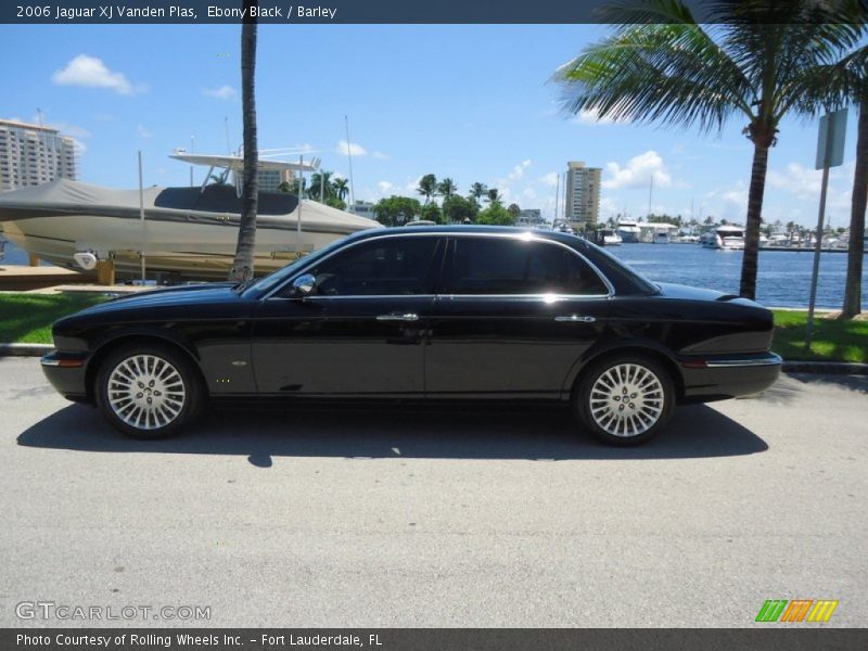  2006 XJ Vanden Plas Ebony Black