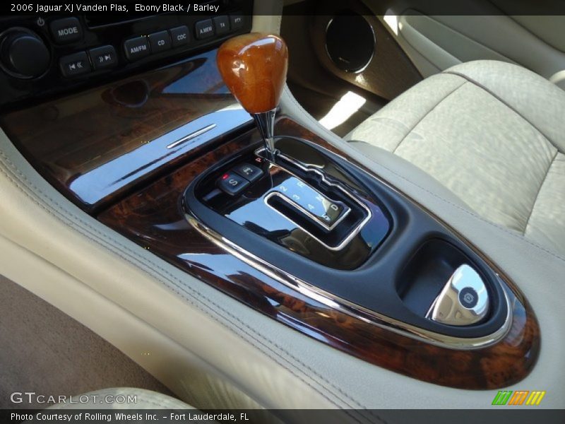  2006 XJ Vanden Plas 6 Speed Automatic Shifter