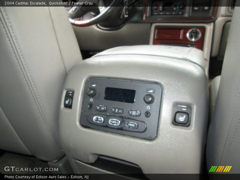 Quicksilver / Pewter Gray 2004 Cadillac Escalade