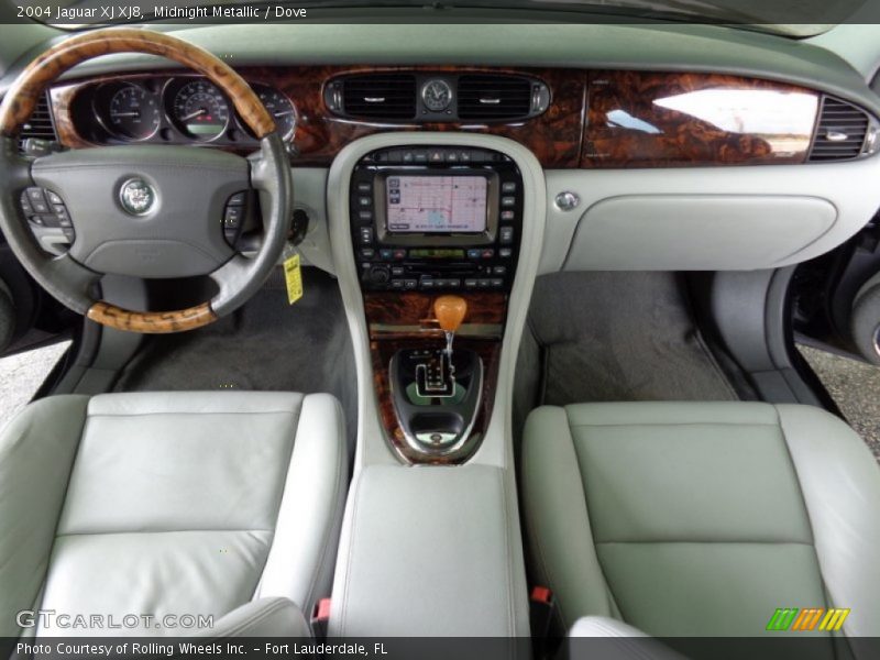  2004 XJ XJ8 Dove Interior