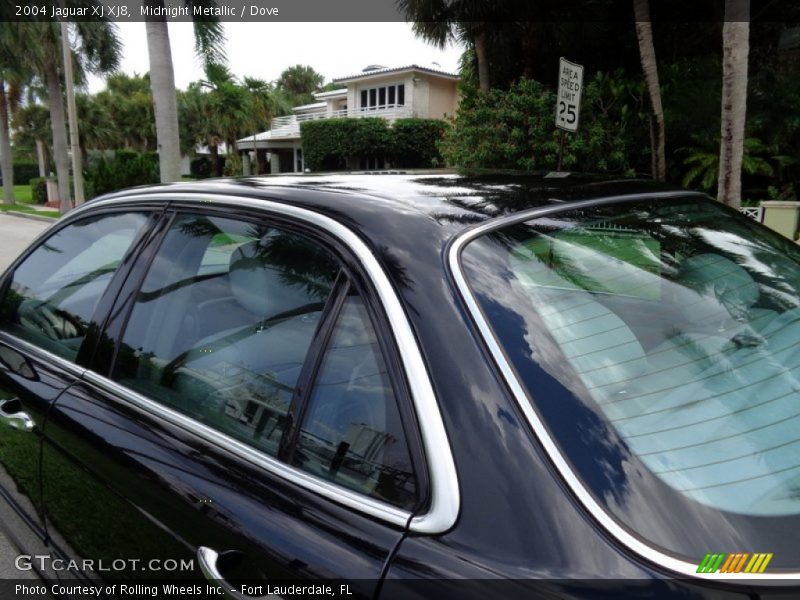 Midnight Metallic / Dove 2004 Jaguar XJ XJ8