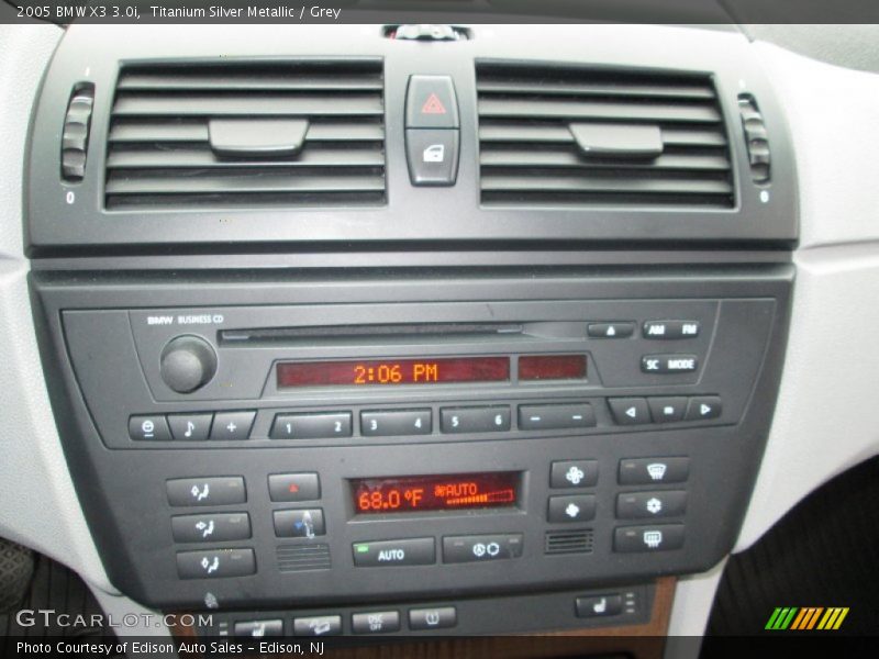 Titanium Silver Metallic / Grey 2005 BMW X3 3.0i