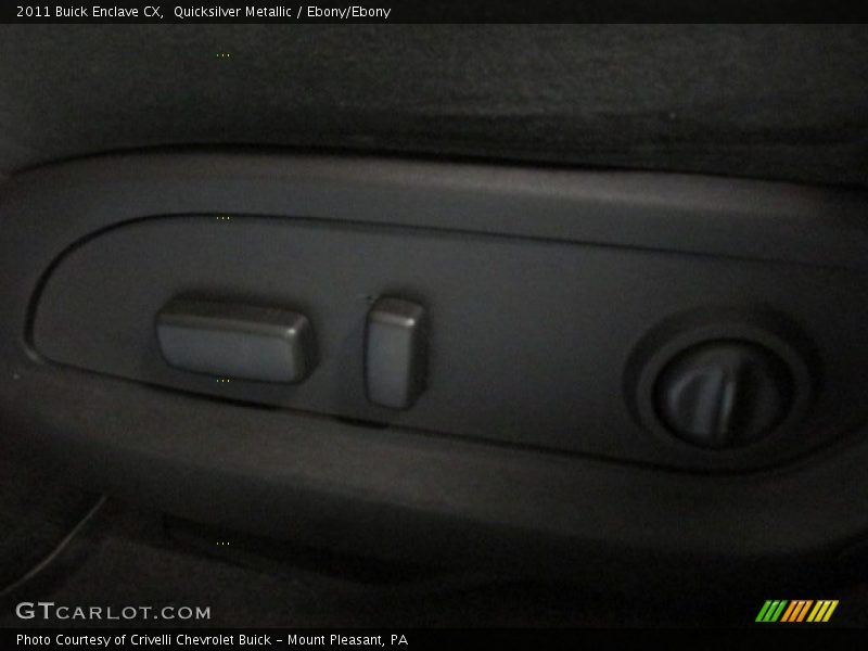 Quicksilver Metallic / Ebony/Ebony 2011 Buick Enclave CX