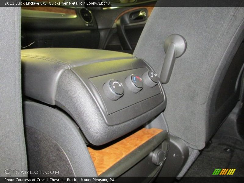 Quicksilver Metallic / Ebony/Ebony 2011 Buick Enclave CX