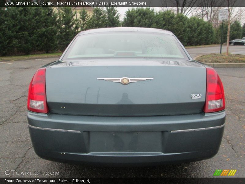 Magnesium Pearlcoat / Deep Jade/Light Graystone 2006 Chrysler 300 Touring