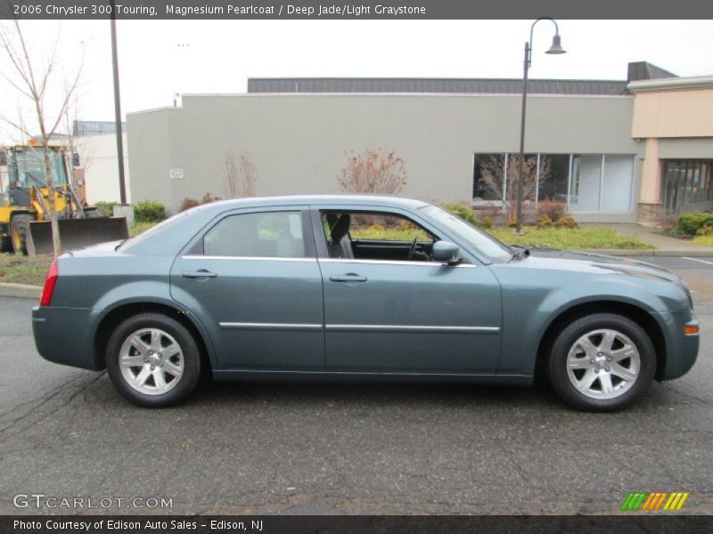 Magnesium Pearlcoat / Deep Jade/Light Graystone 2006 Chrysler 300 Touring