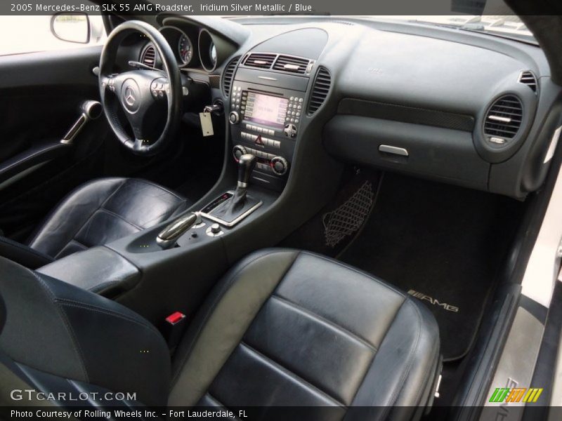 Dashboard of 2005 SLK 55 AMG Roadster