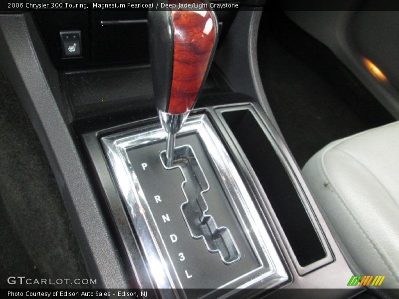 Magnesium Pearlcoat / Deep Jade/Light Graystone 2006 Chrysler 300 Touring