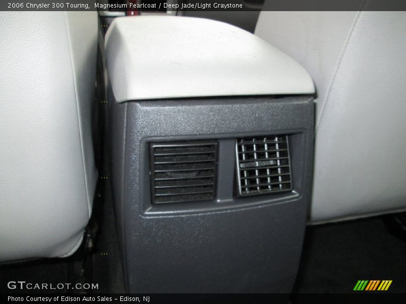 Magnesium Pearlcoat / Deep Jade/Light Graystone 2006 Chrysler 300 Touring