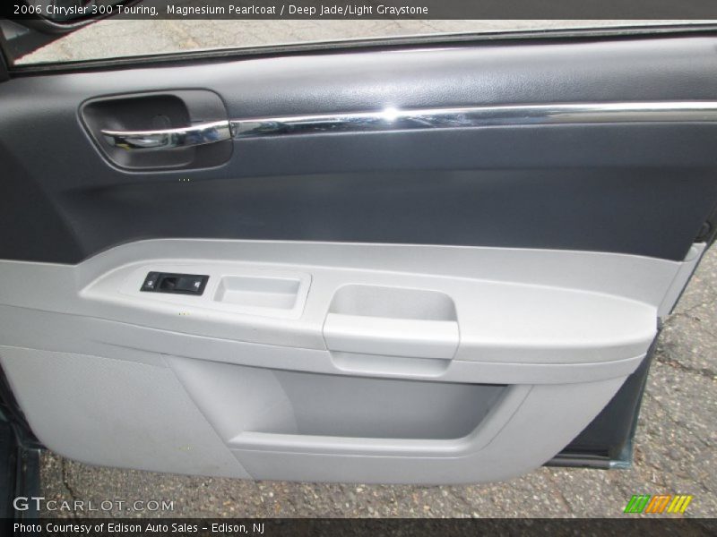 Magnesium Pearlcoat / Deep Jade/Light Graystone 2006 Chrysler 300 Touring