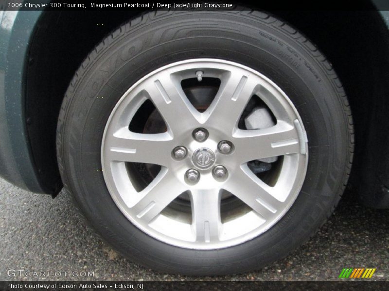 Magnesium Pearlcoat / Deep Jade/Light Graystone 2006 Chrysler 300 Touring