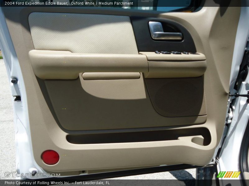 Oxford White / Medium Parchment 2004 Ford Expedition Eddie Bauer
