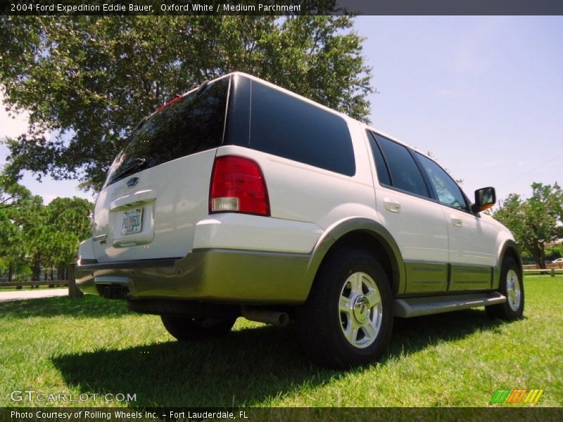 Oxford White / Medium Parchment 2004 Ford Expedition Eddie Bauer