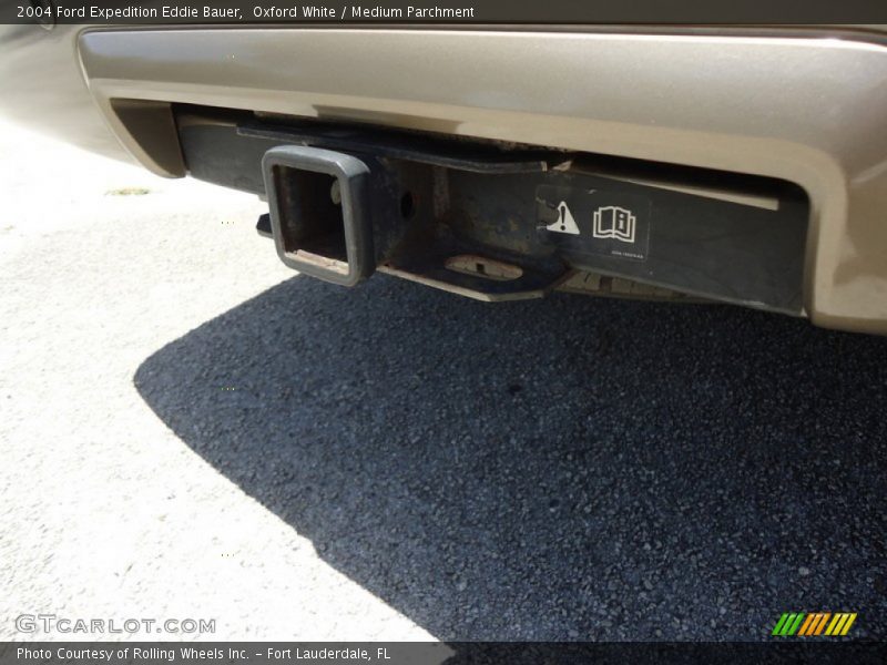 Oxford White / Medium Parchment 2004 Ford Expedition Eddie Bauer