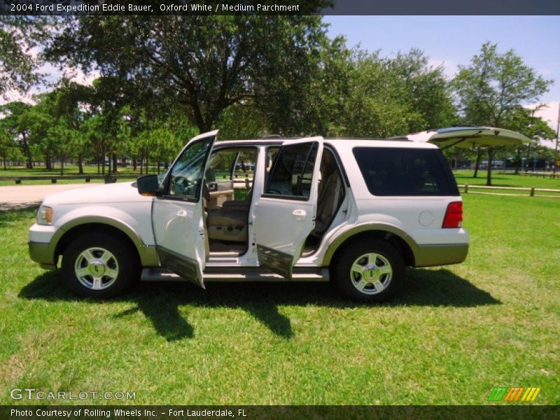 Oxford White / Medium Parchment 2004 Ford Expedition Eddie Bauer