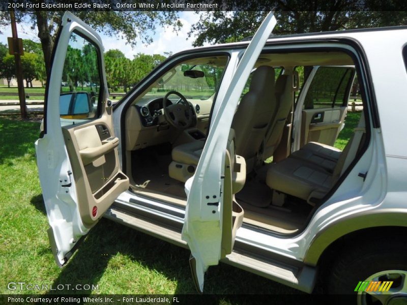 Oxford White / Medium Parchment 2004 Ford Expedition Eddie Bauer