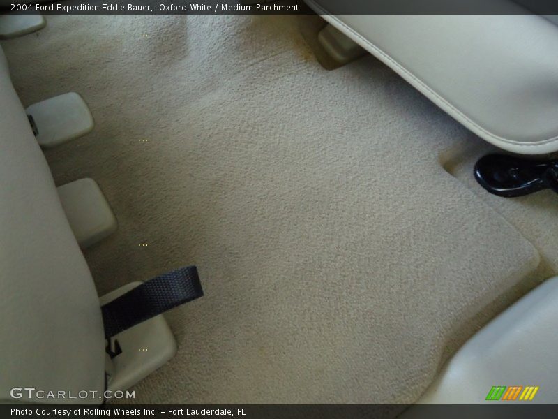 Oxford White / Medium Parchment 2004 Ford Expedition Eddie Bauer