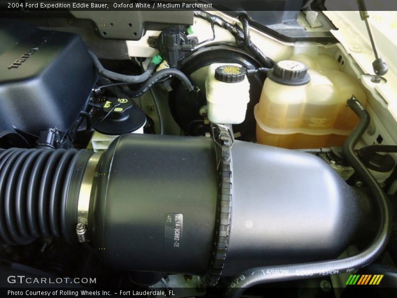 Oxford White / Medium Parchment 2004 Ford Expedition Eddie Bauer