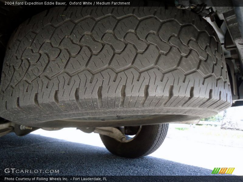 Oxford White / Medium Parchment 2004 Ford Expedition Eddie Bauer