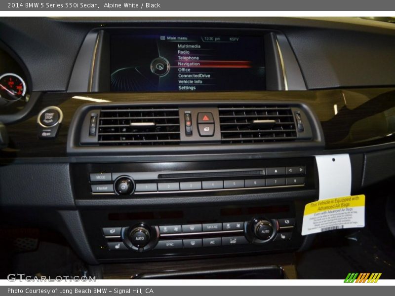 Alpine White / Black 2014 BMW 5 Series 550i Sedan