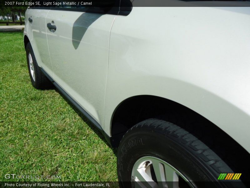 Light Sage Metallic / Camel 2007 Ford Edge SE