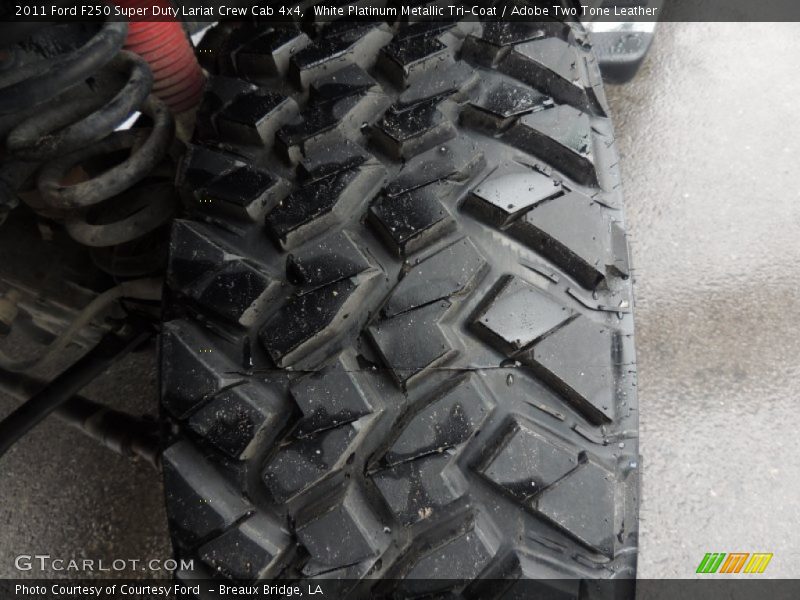 White Platinum Metallic Tri-Coat / Adobe Two Tone Leather 2011 Ford F250 Super Duty Lariat Crew Cab 4x4