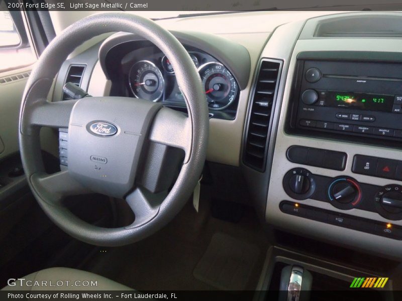 Light Sage Metallic / Camel 2007 Ford Edge SE