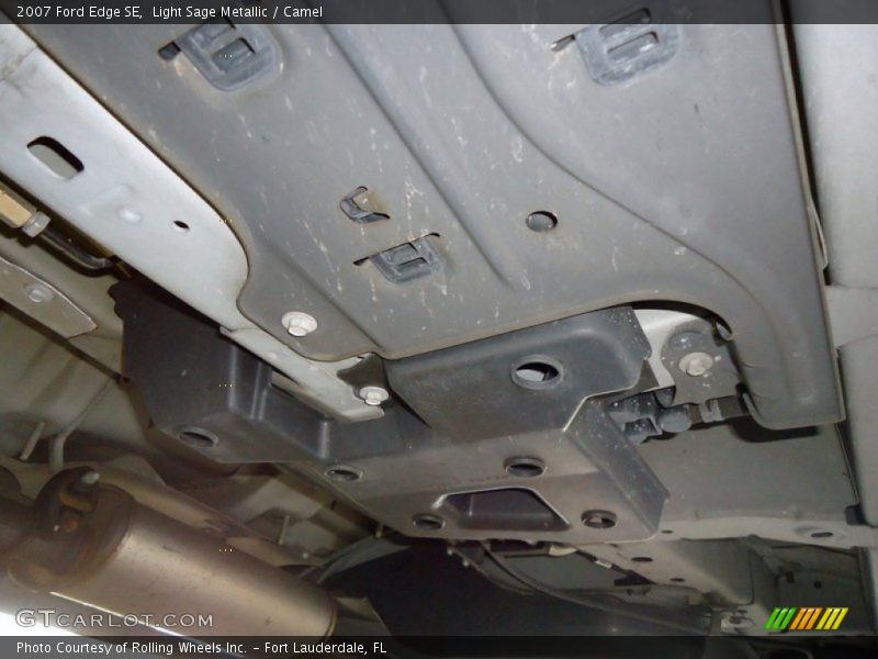 Light Sage Metallic / Camel 2007 Ford Edge SE