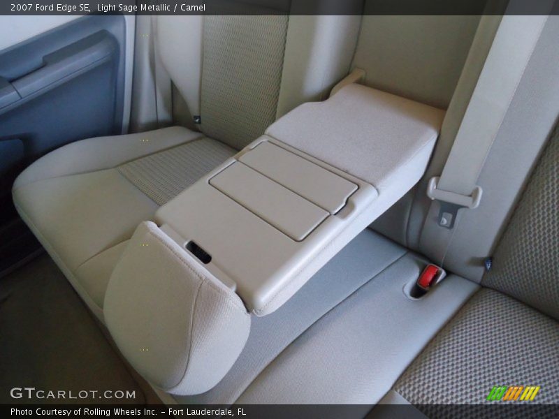 Light Sage Metallic / Camel 2007 Ford Edge SE