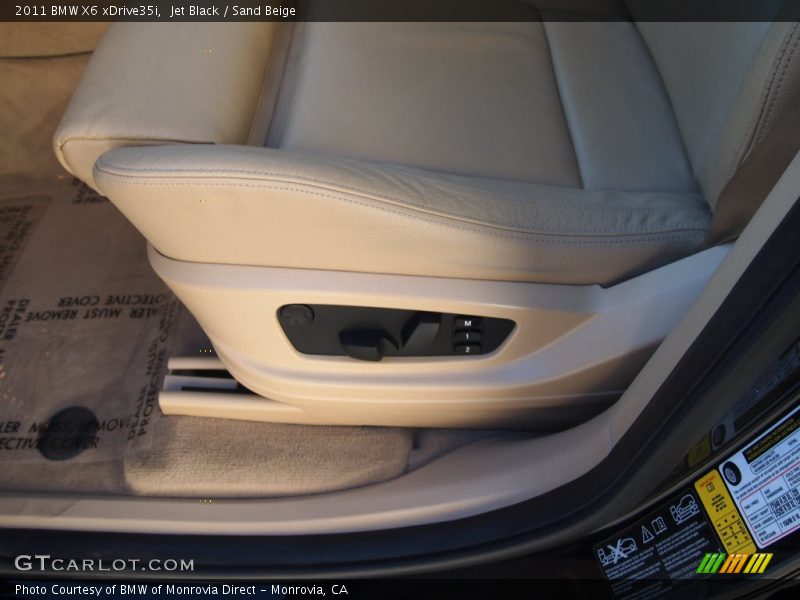 Jet Black / Sand Beige 2011 BMW X6 xDrive35i