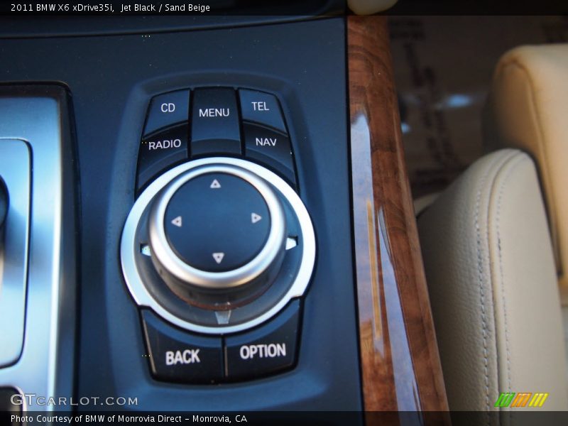 Jet Black / Sand Beige 2011 BMW X6 xDrive35i