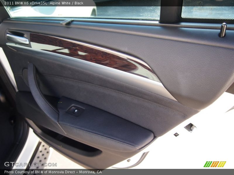 Alpine White / Black 2011 BMW X6 xDrive35i