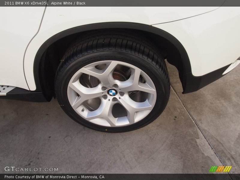 Alpine White / Black 2011 BMW X6 xDrive35i