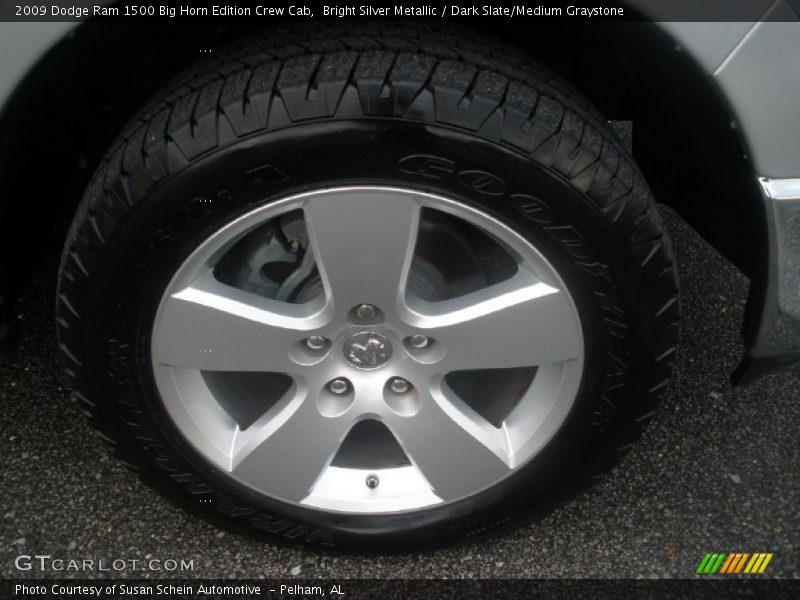 Bright Silver Metallic / Dark Slate/Medium Graystone 2009 Dodge Ram 1500 Big Horn Edition Crew Cab