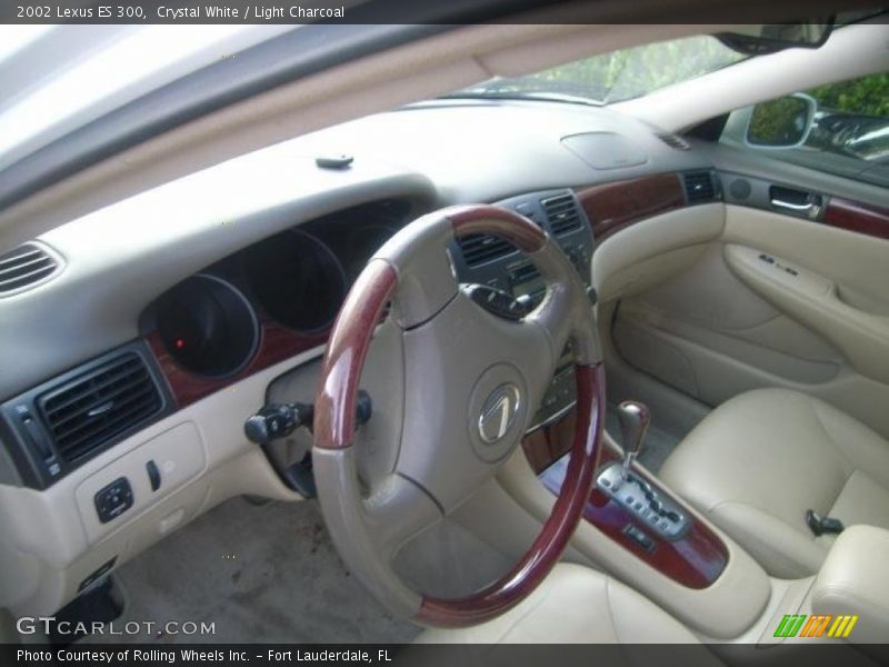 Crystal White / Light Charcoal 2002 Lexus ES 300