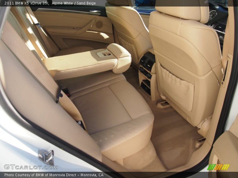 Alpine White / Sand Beige 2011 BMW X5 xDrive 35i